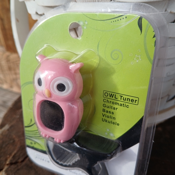 Luvay Other - Pink Owl Tuner Instrument Bass Guitar Ukelele Violin Discontinued Rare Retired